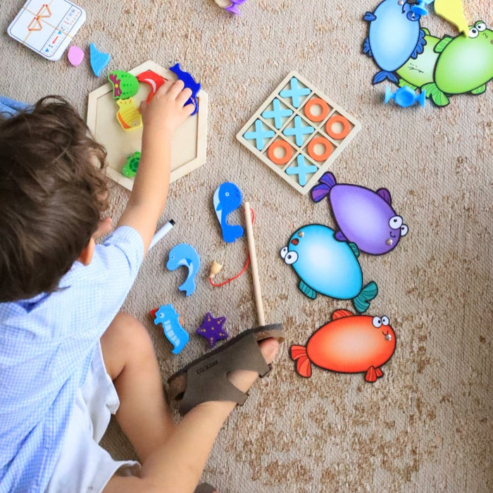 Caja de actividades • By Pimos