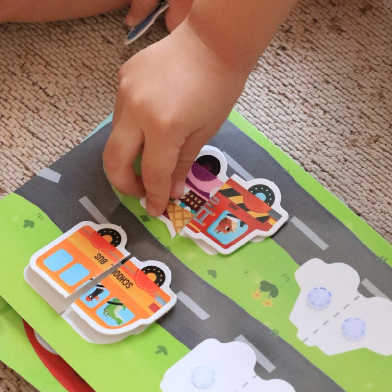 Caja de actividades • By Pimos